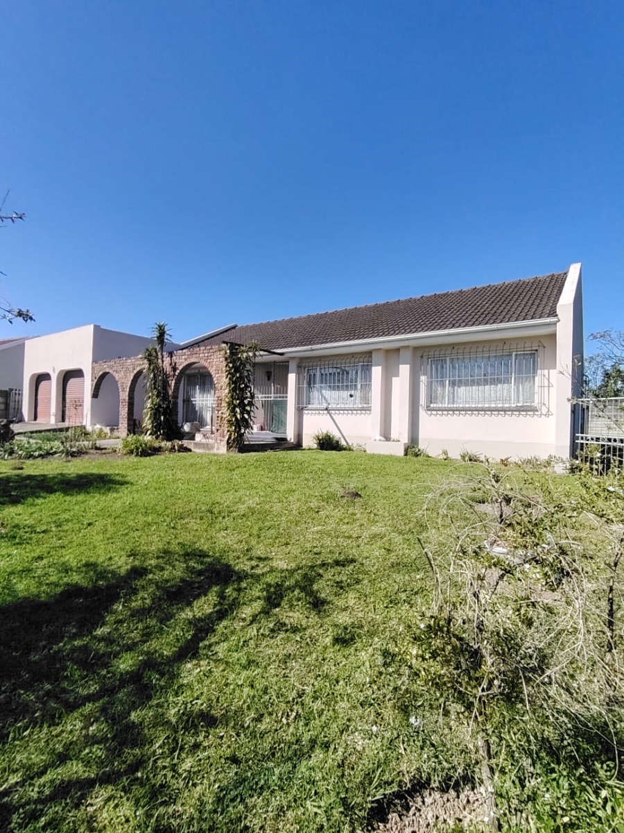 3 Bedroom Property for Sale in Amalinda Eastern Cape